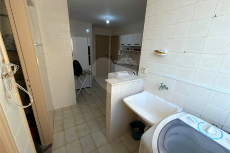 Cobertura à venda com 4 quartos, sendo 2 suítes,  em Braga, Cabo Frio, RJ