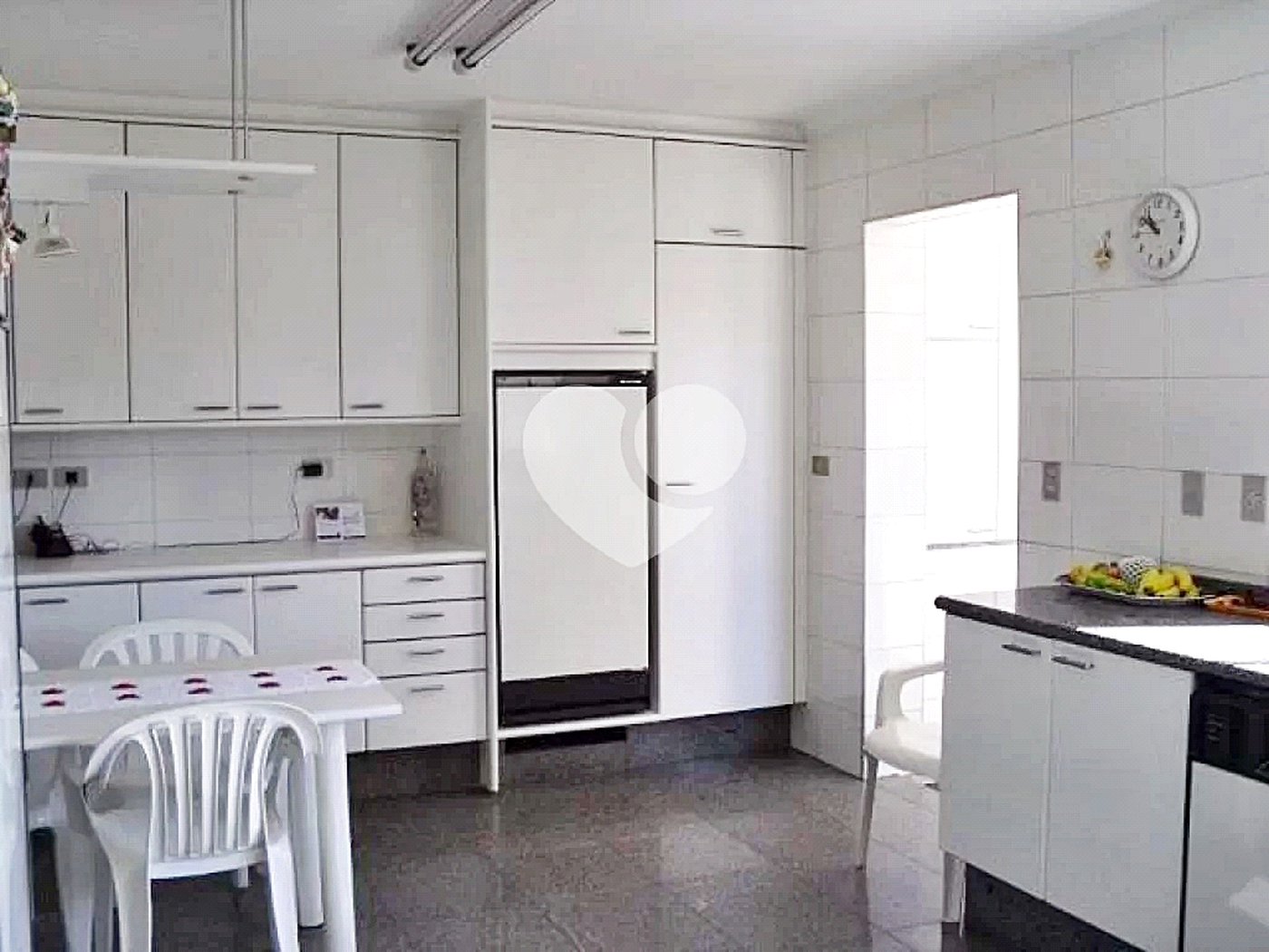 Sobrado à venda com 3 suítes em Tremembé, São Paulo, SP
