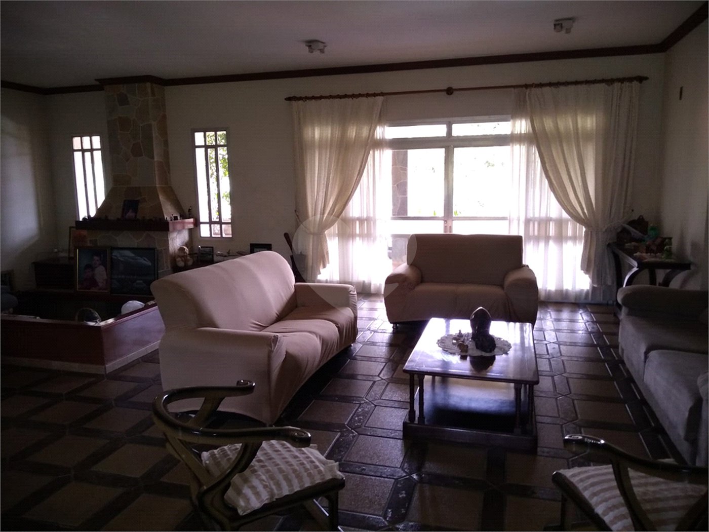 Chácara à venda com 5 quartos, sendo 3 suítes, em Chácaras São Bento, Valinhos, SP