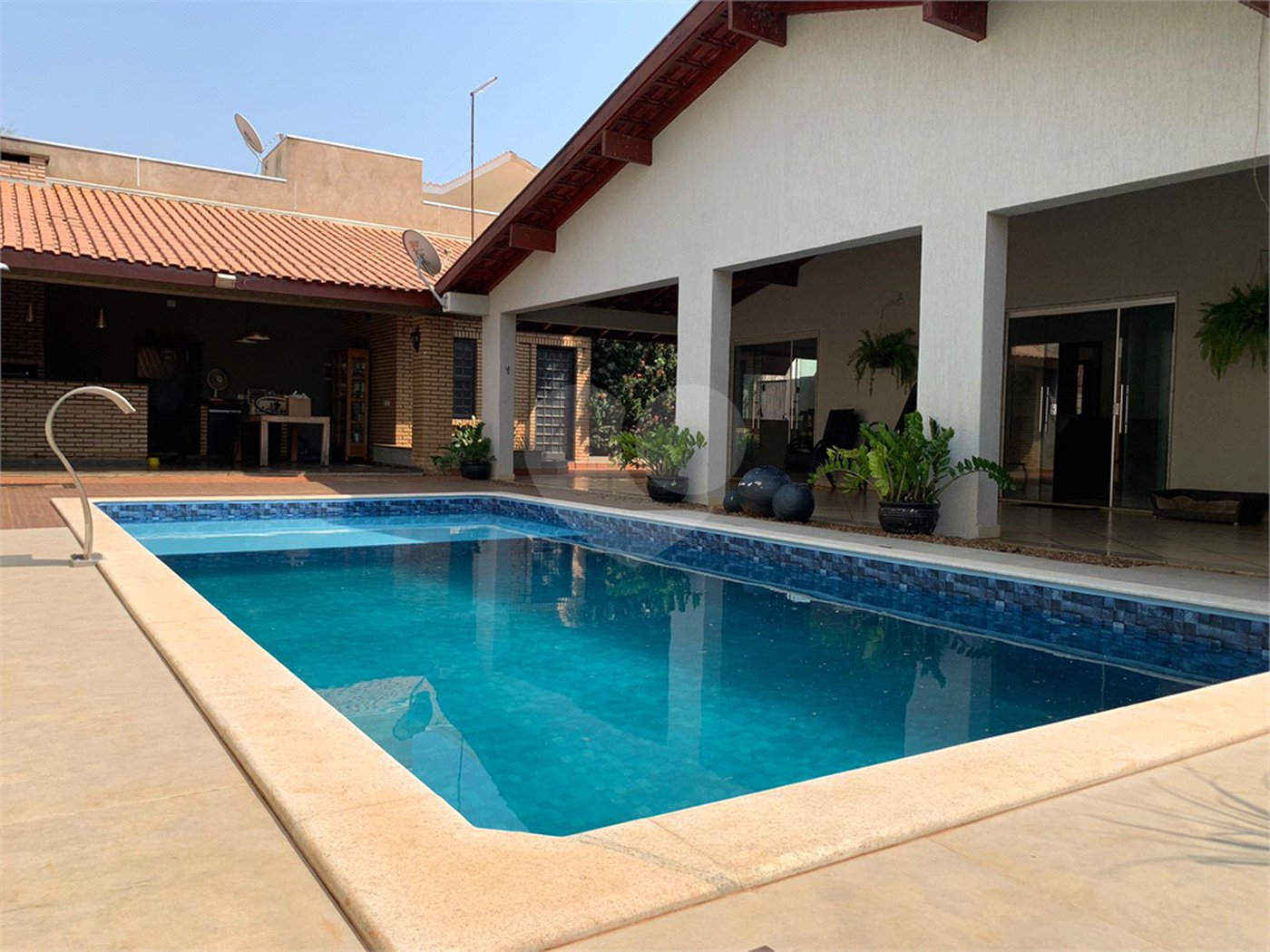 Casa à venda com 3 suítes em Jardim Nova Ipanema, Três Lagoas, MS