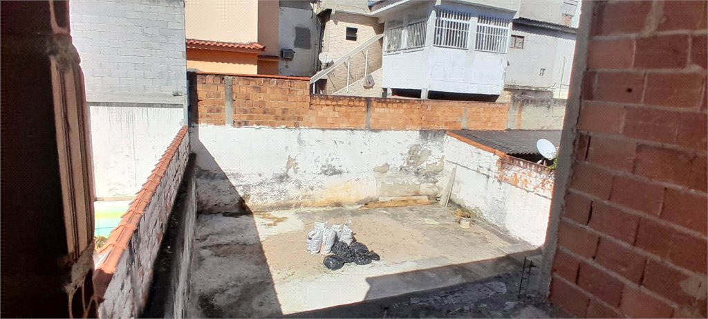 Casa à venda com 2 quartos em Campo Grande, Rio de Janeiro, RJ
