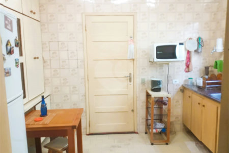 Sobrado à venda com 2 quartos em Chácara Recanto, Cotia, SP