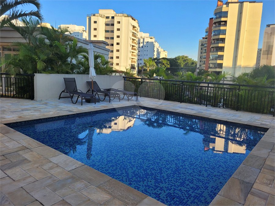 Apartamento para alugar com 4 quartos, sendo 3 suítes, em Lapa, São Paulo, SP