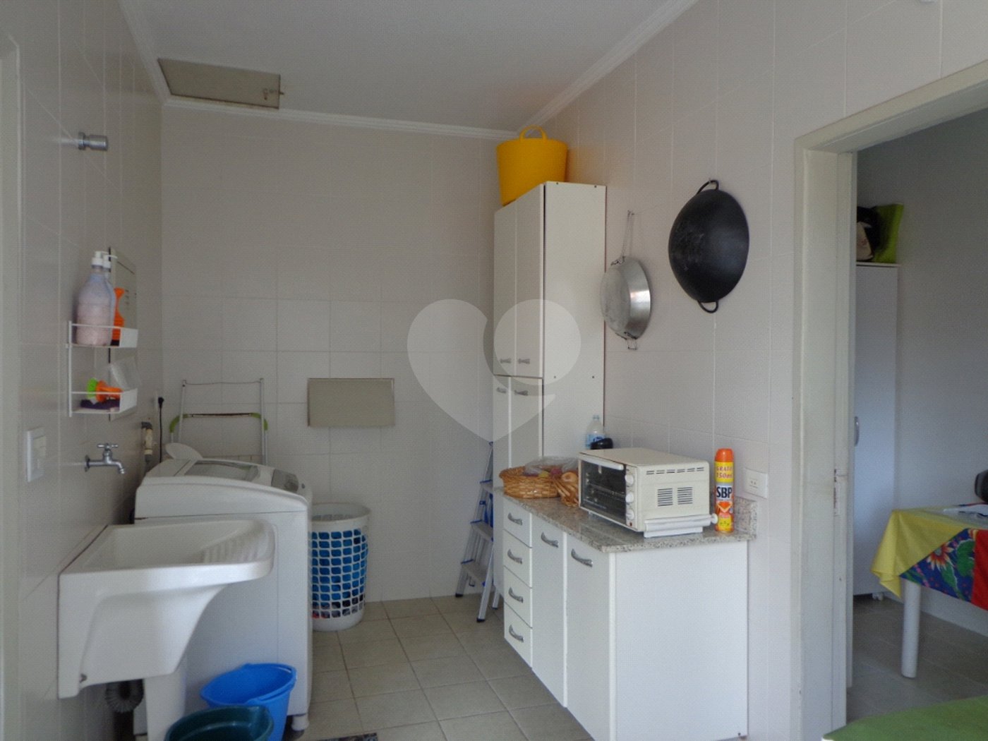 Sobrado à venda com 4 quartos, sendo 2 suítes, em Jardim São Bento, São Paulo, SP