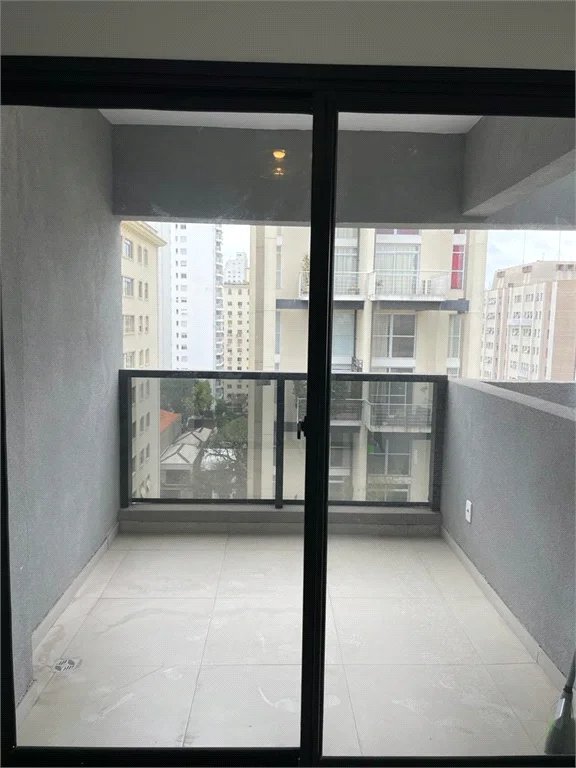Sala à venda ou para alugar com 1 quarto em Cerqueira César, São Paulo, SP
