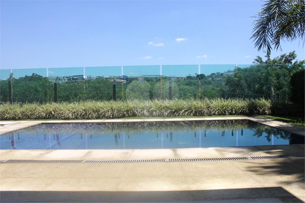 Casa à venda ou para alugar com 4 suítes em Alphaville, Santana de Parnaíba, SP