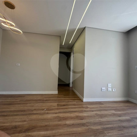 Apartamento à venda com 3 quartos, sendo 1 suíte,  em Jardim Arize, São Paulo, SP