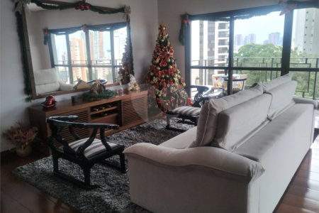 Apartamento à venda ou para alugar com 4 quartos, sendo 1 suíte,  em Vila Andrade, São Paulo, SP