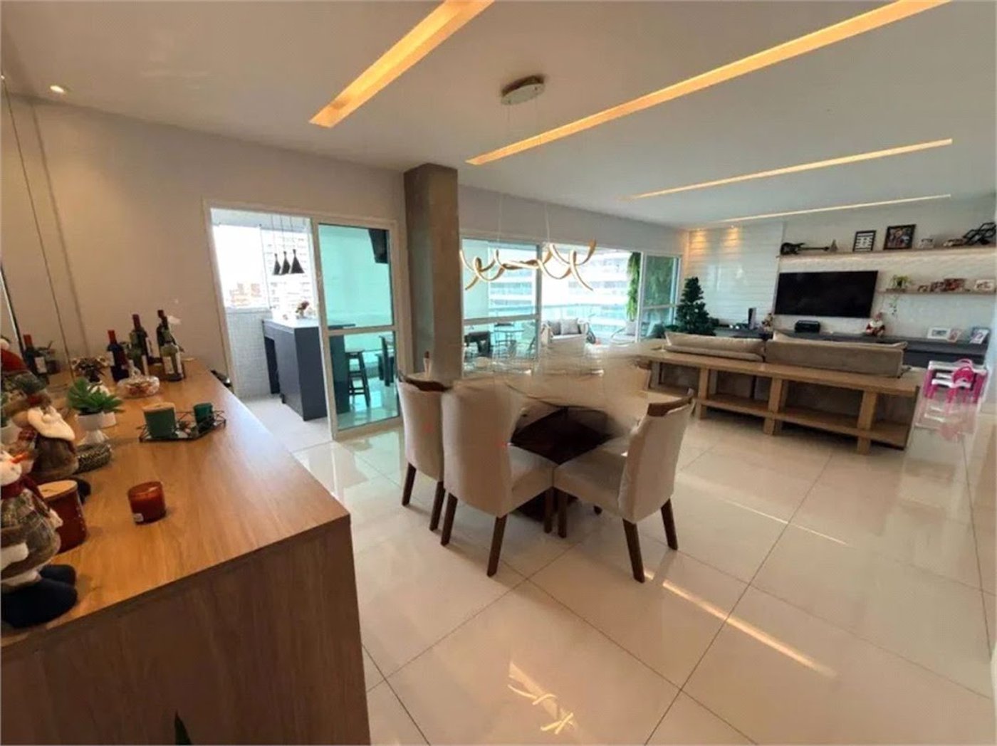 Apartamento com 4 dormitórios à venda, 179 m² por R$ 2.500.000,00 - Gonzaga - Santos/SP