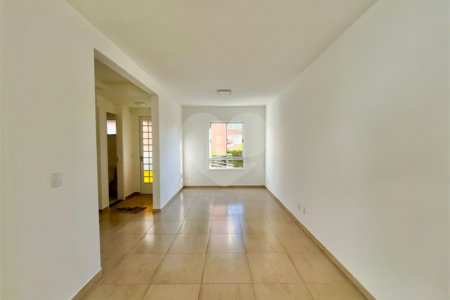Casa à venda com 3 quartos no condomínio Residencial Villa Flora, Votorantim - SP