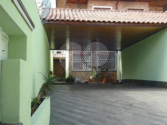 Sobrado à venda com 3 suítes em Vila Mazzei, São Paulo, SP