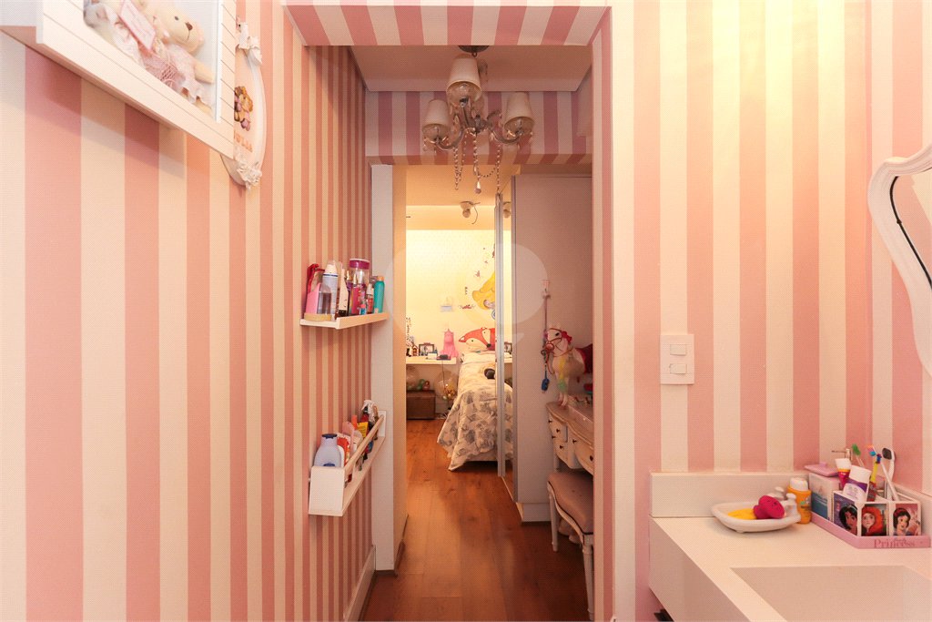 Apartamento à venda com 2 suítes em Itaim Bibi, São Paulo, SP