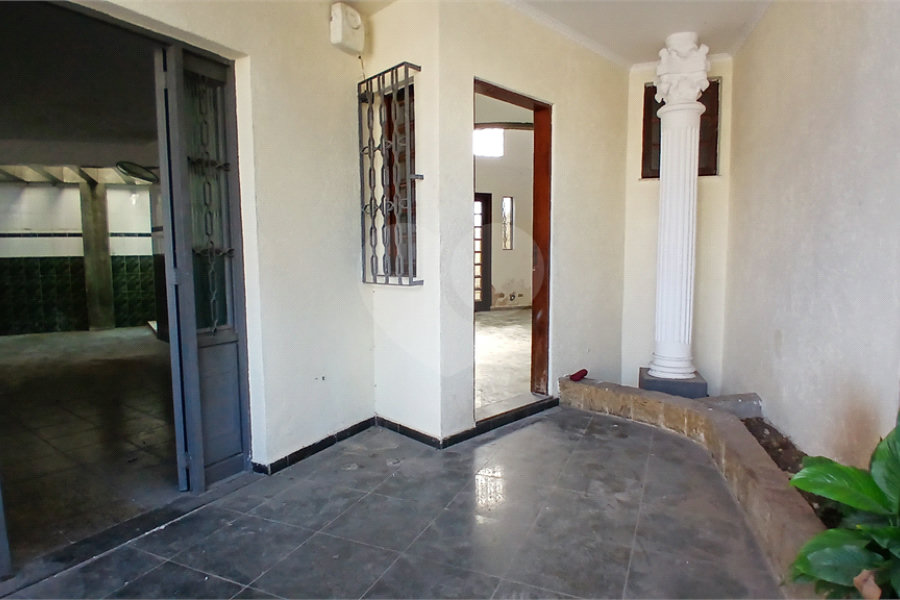 Sobrado à venda com 4 quartos, sendo 1 suíte, em Santana, São Paulo, SP