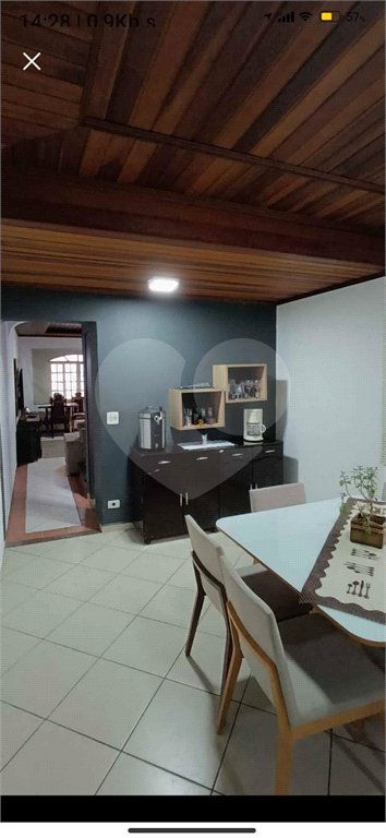 Sobrado à venda com 2 quartos, sendo 1 suíte, em Jardim Monte Cristo, Suzano, SP