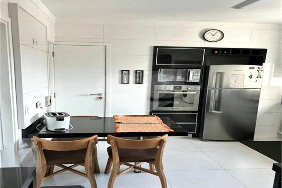 Apartamento à venda com 3 suítes em Vila Rosalia, Guarulhos, SP