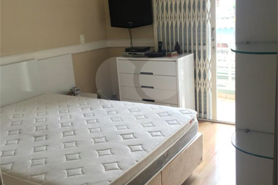 Sobrado à venda com 4 quartos, sendo 1 suíte, em Mandaqui, São Paulo, SP