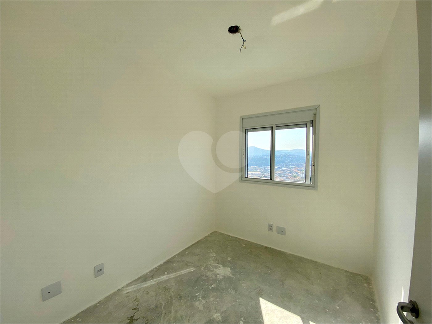 Apartamento à venda com 2 quartos, sendo 1 suíte, em Vila Rosália, Guarulhos, SP