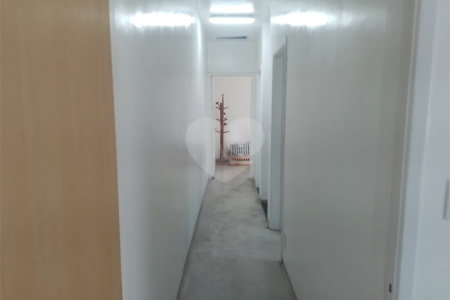 Sobrado à venda com 3 quartos em Vila Gustavo, São Paulo, SP