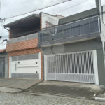 Sobrado à venda com 2 quartos, sendo 1 suíte, em Jardim Monte Cristo, Suzano, SP