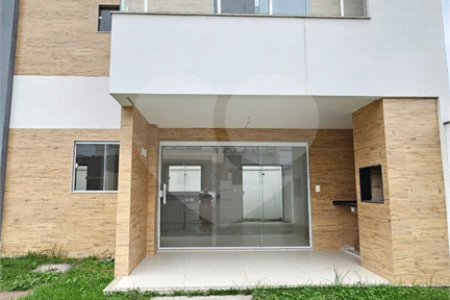 Casa à venda com 4 quartos, sendo 3 suítes, no condomínio Grand Park, Rio de Janeiro - RJ