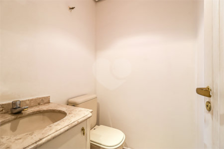 Apartamento à venda com 4 quartos, sendo 3 suítes, em Brooklin Paulista, São Paulo, SP