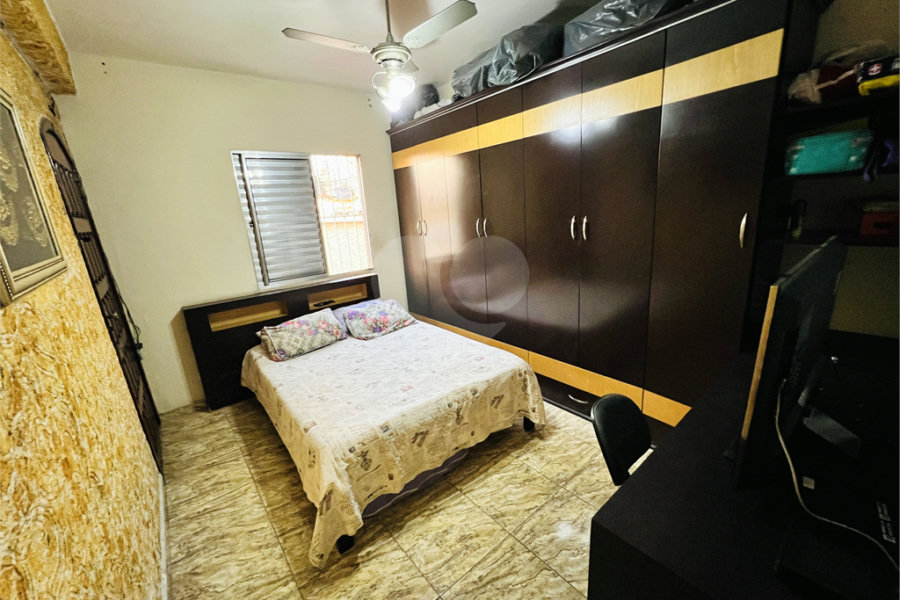 Sobrado à venda com 2 quartos em Parada Inglesa, São Paulo, SP