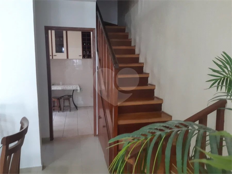 Sobrado à venda com 3 quartos, sendo 1 suíte, em Horto, São Paulo, SP