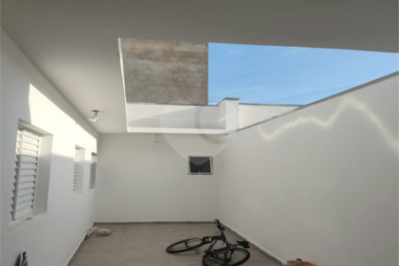 Casa Térrea à venda com 3 quartos, sendo 1 suíte, em Jardim Bom Sucesso, Indaiatuba, SP