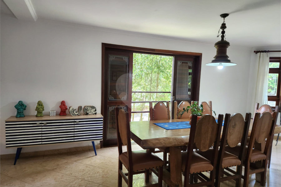 Casa à venda com 5 suítes no condomínio Suíça da Cantareira, Mairiporã - SP