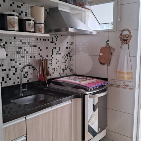 Casa à venda com 2 quartos no condomínio Viva Caucaia Iv, Cotia - SP