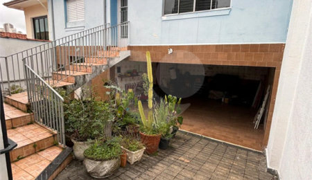 Casa à venda com 2 quartos, sendo 1 suíte,  em Vila Mariana, São Paulo, SP
