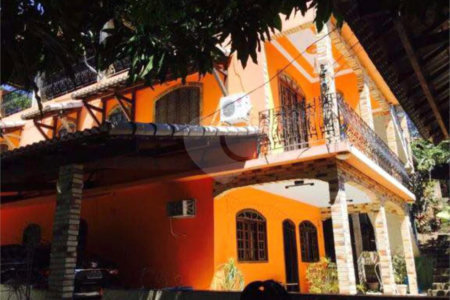 Casa à venda com 3 quartos, sendo 2 suítes, em Campo Grande, Rio de Janeiro, RJ
