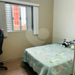 Casa Térrea à venda com 3 quartos, sendo 1 suíte,  em Jardim das Cerejeiras, Atibaia, SP