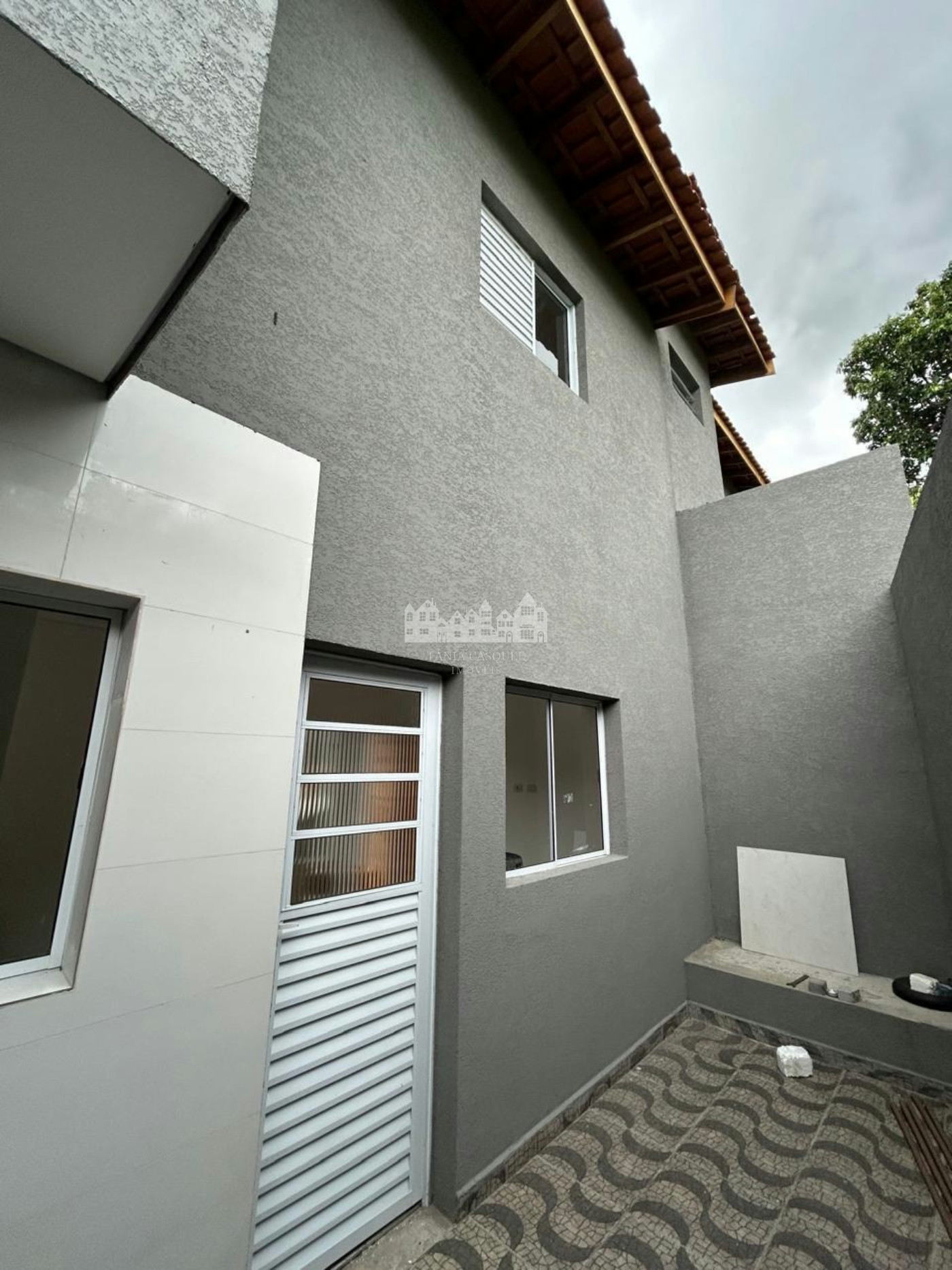 Casa à venda com 2 quartos, sendo 1 suíte, em Parque Hortência, Bom Jesus dos Perdões, SP