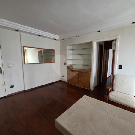 Apartamento à venda ou para alugar com 3 quartos, sendo 1 suíte, em Santana, São Paulo, SP