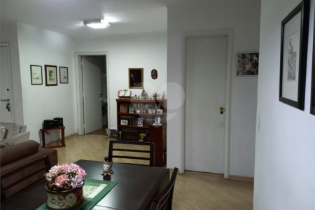 Apartamento à venda com 3 quartos em Moema, São Paulo, SP