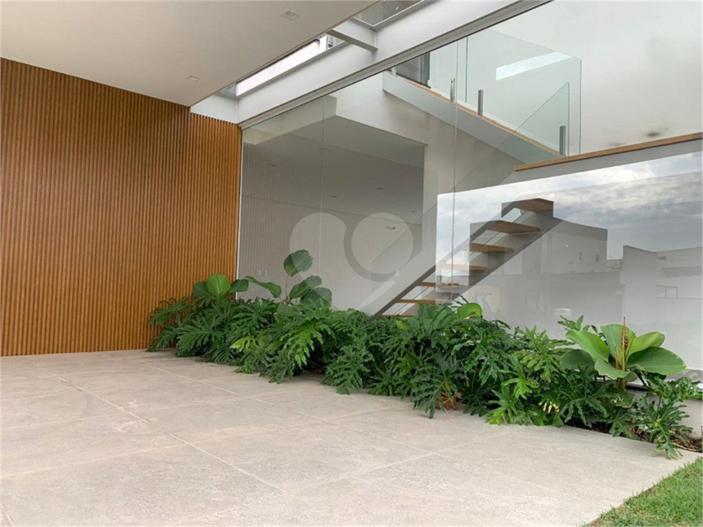 Casa à venda com 3 suítes no condomínio Residencial London Park, Indaiatuba - SP