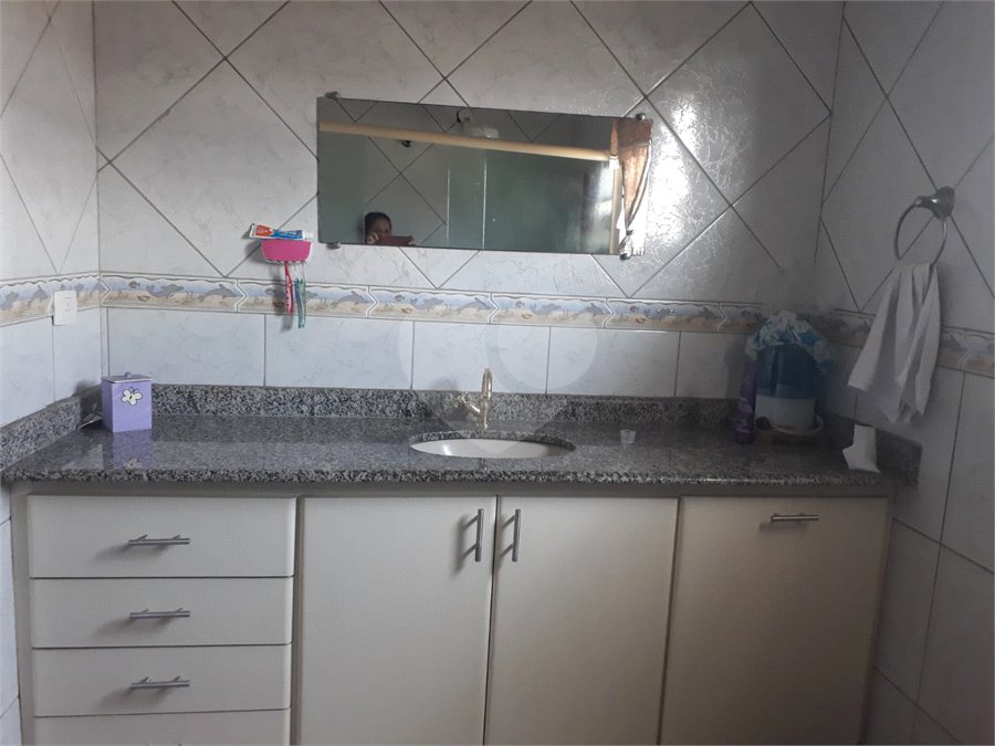 Casa à venda com 4 quartos, sendo 2 suítes, em Jardim Rosina, São Paulo, SP