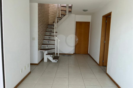 Cobertura à venda com 2 quartos, sendo 1 suíte, em Recreio dos Bandeirantes, Rio de Janeiro, RJ