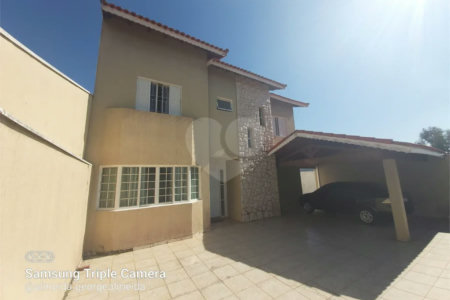 Casa à venda com 4 quartos, sendo 2 suítes, em Residencial Jardim Perolla, Itupeva, SP