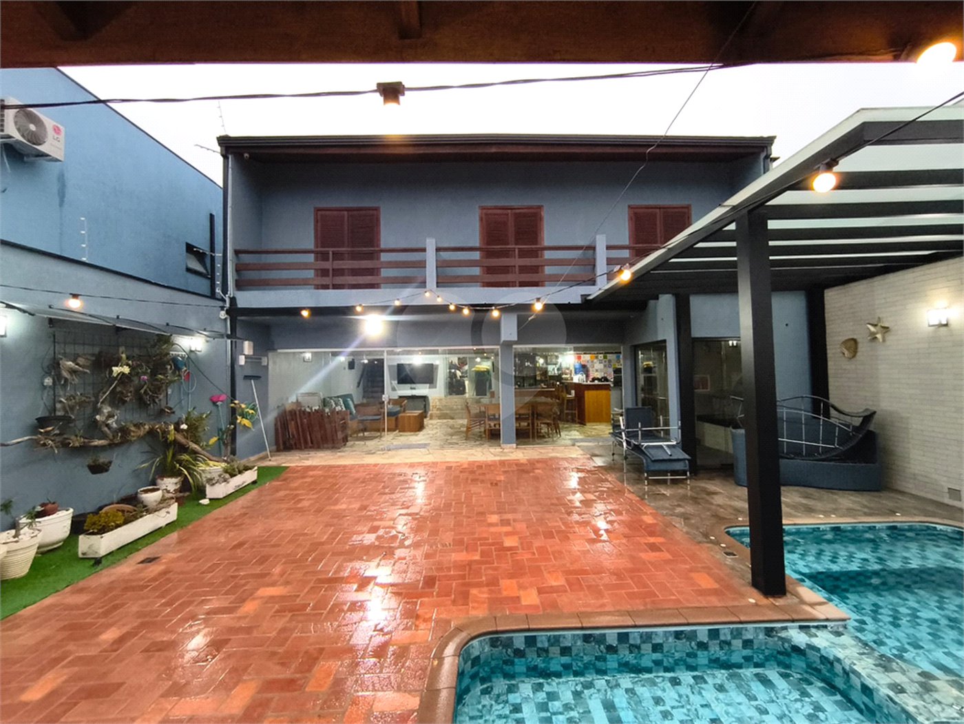 Casa à venda com 3 quartos, sendo 1 suíte,  em Vila Nastri, Itapetininga, SP