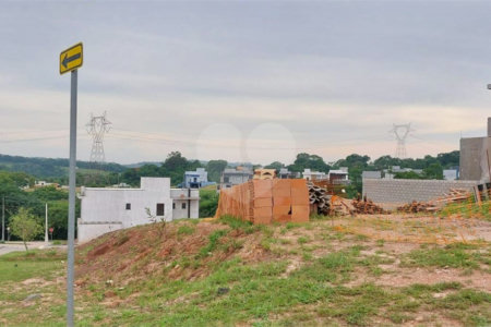 Terreno à venda no condomínio Bella Vittá, Jundiaí - SP