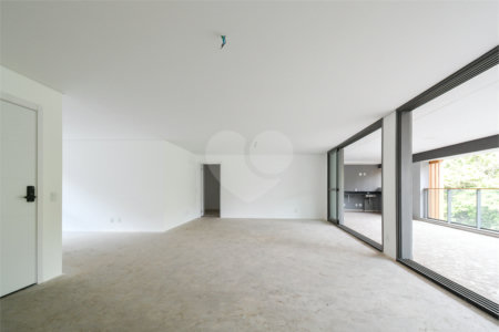 Apartamento à venda com 4 suítes em Sumaré, São Paulo, SP