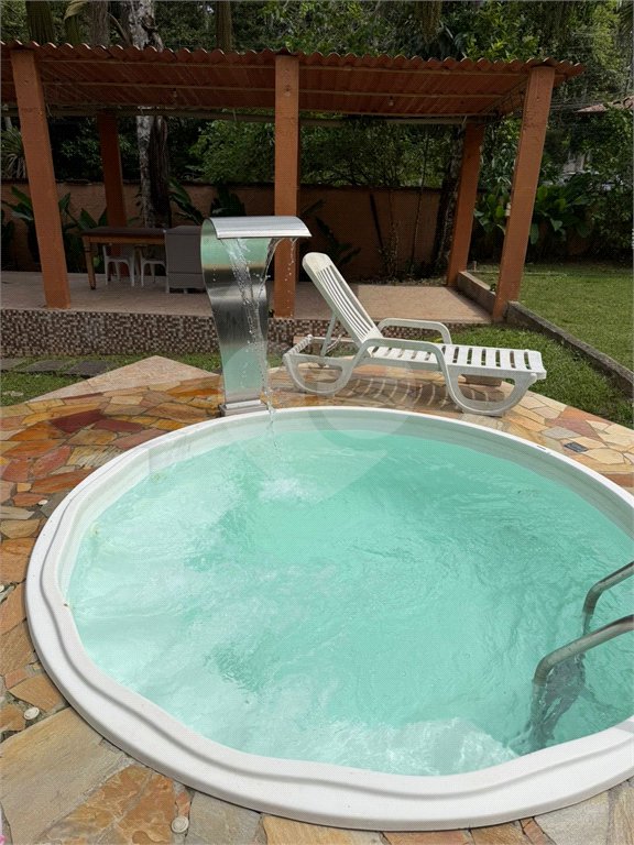 Casa à venda com 6 suítes em Massaguaçu, Caraguatatuba, SP