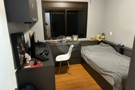 Apartamento à venda com 3 suítes em Vila Olímpia, São Paulo, SP
