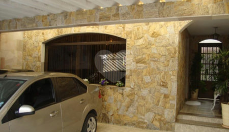 Sobrado à venda com 3 quartos, sendo 1 suíte, em Vila Medeiros, São Paulo, SP