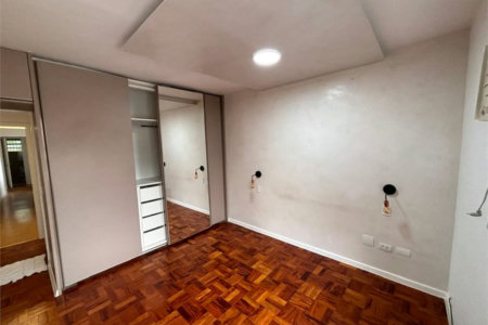 Casa de Vila à venda com 3 quartos, sendo 1 suíte, no condomínio Ministro Luiz Gallotti, São Paulo - SP