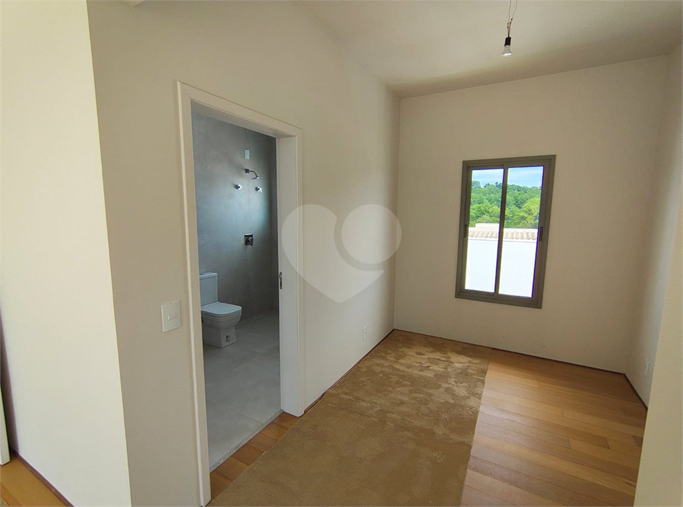 Casa à venda com 4 quartos, sendo 3 suítes,  no condomínio Villa Verde, Jundiaí - SP