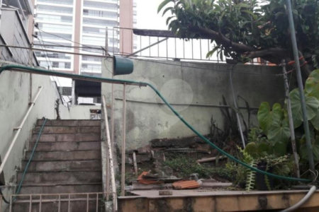 Terreno à venda com 4 quartos, sendo 1 suíte, em Santa Teresinha, São Paulo, SP