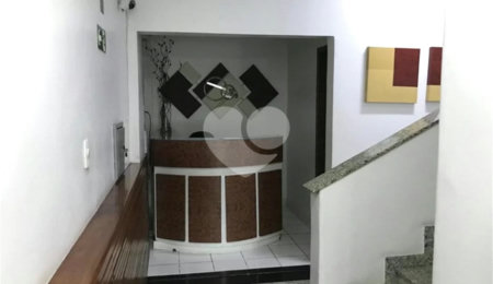 Prédio à venda em Santana, São Paulo, SP